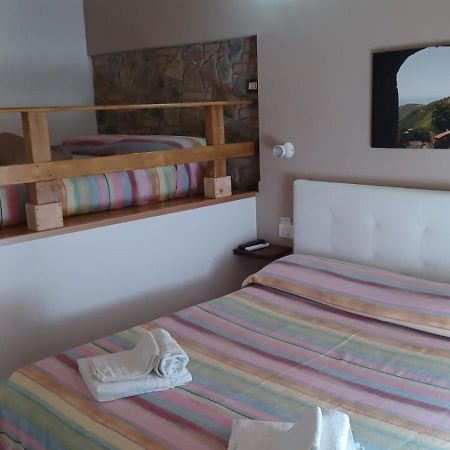 Casa Vacanze B&B Ondes Camerota Bagian luar foto
