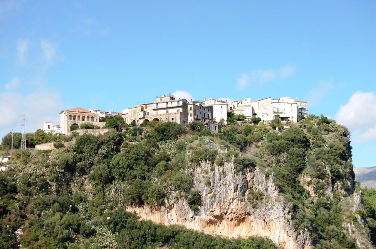 Casa Vacanze B&B Ondes Camerota Bagian luar foto