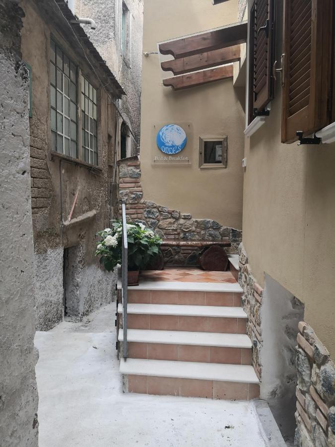 Casa Vacanze B&B Ondes Camerota Bagian luar foto