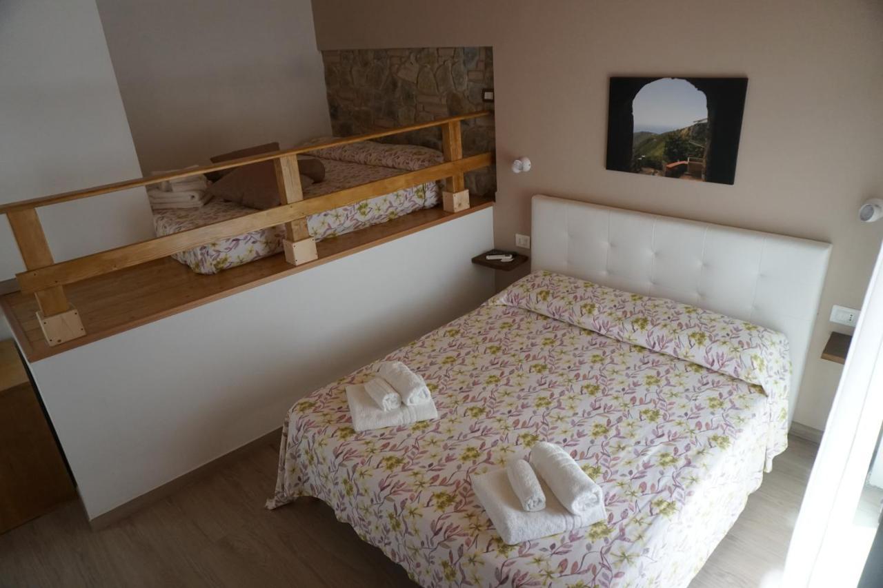 Casa Vacanze B&B Ondes Camerota Bagian luar foto