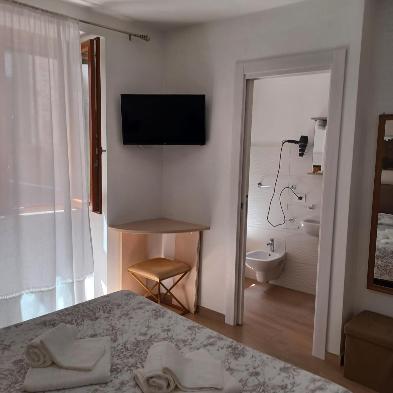 Casa Vacanze B&B Ondes Camerota Bagian luar foto